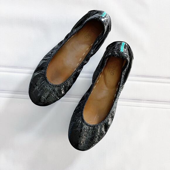 Tieks Obsidian Black Croc Patent Leather Flats - Picture 1 of 9